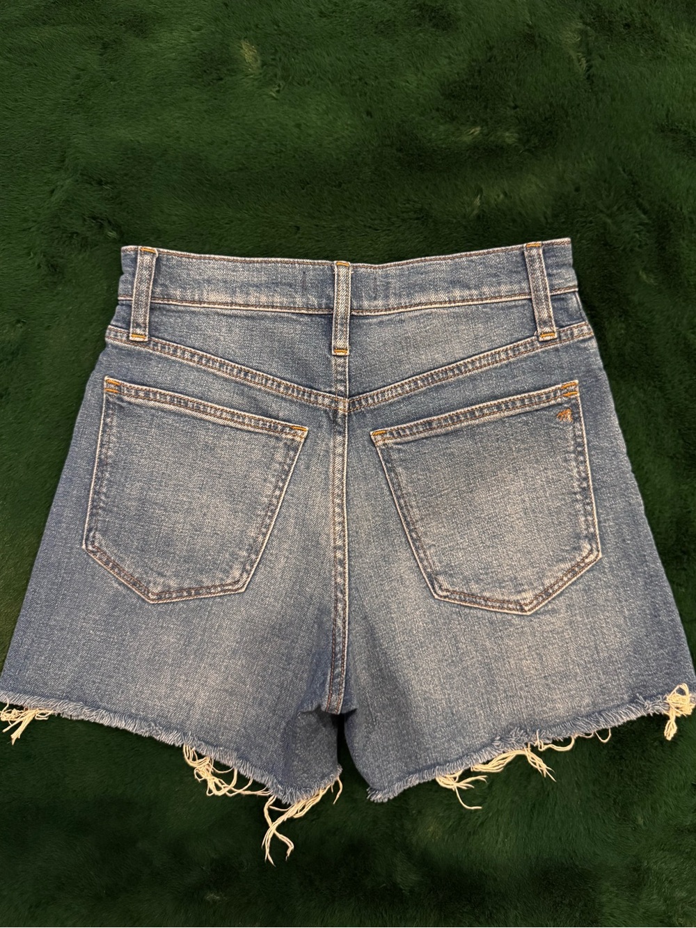 Madewell High-Rise Denim Shorts Size 24 Medium Blue Wash Raw Hem Frayed Cutoff - Picture 2 of 11